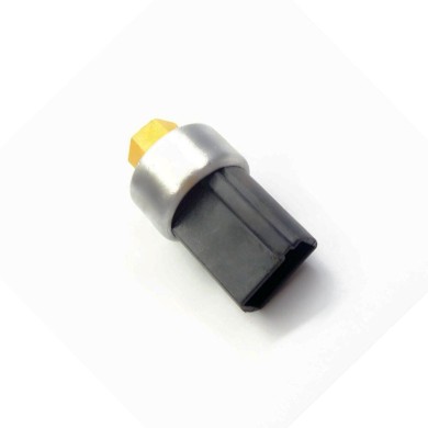Πρεσοστάτης GM M12-1.5 Female Plug R134a 